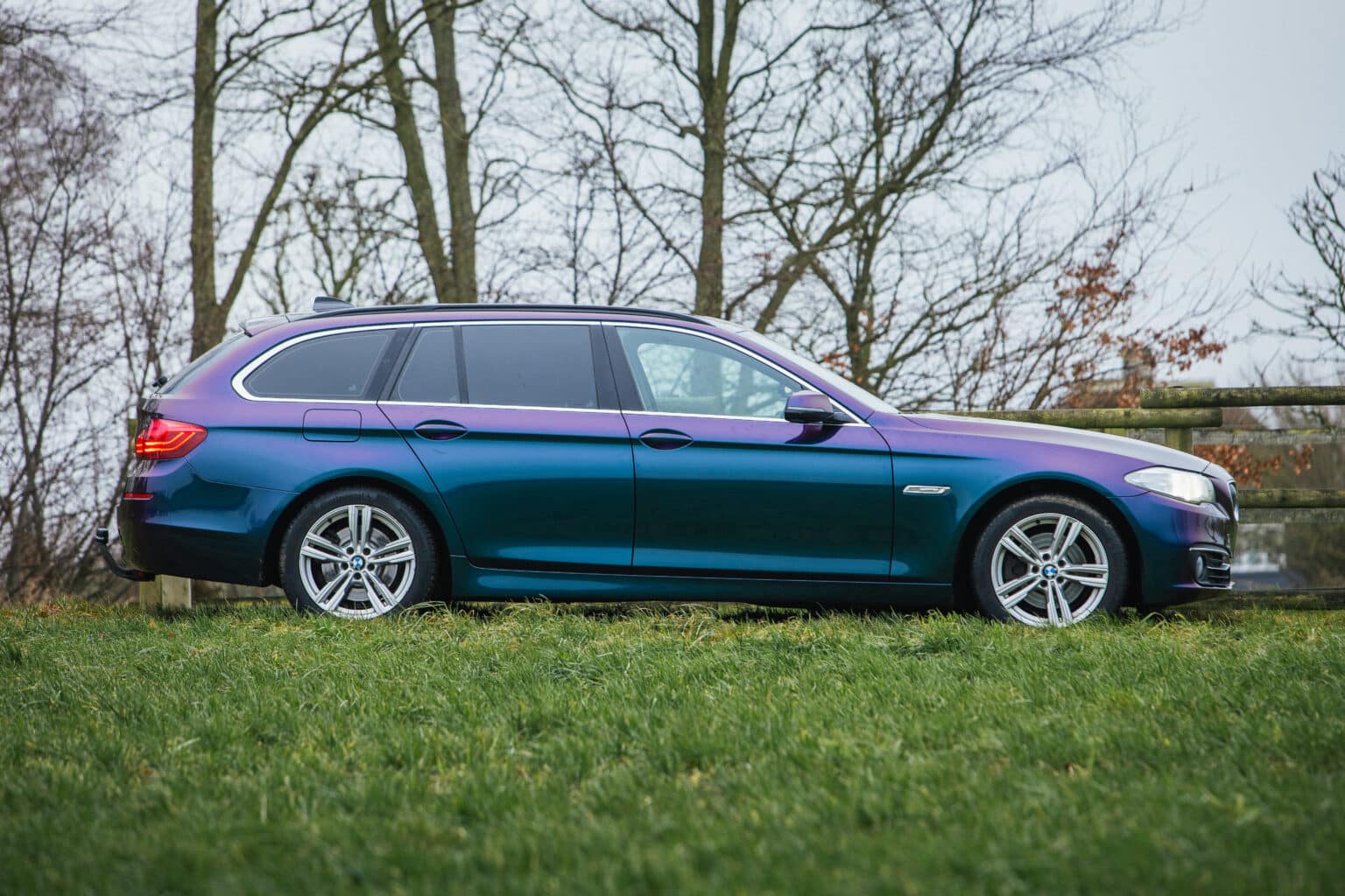 Farveskiftende foliering på BMW
